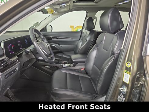 Used 2025 Kia Telluride S FWD image 11