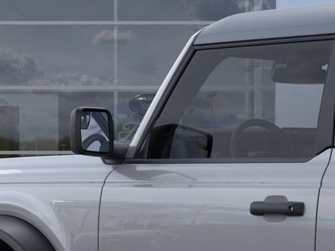 Used 2026 Ford Bronco 2-Door w/ Sasquatch Package AWD/4WD image 23