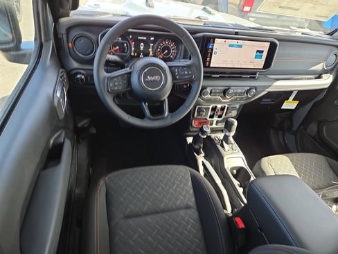 New 2026 Jeep Gladiator Mojave w/ Safety Group image 7