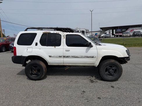 Used 2002 Nissan Xterra XE image 5
