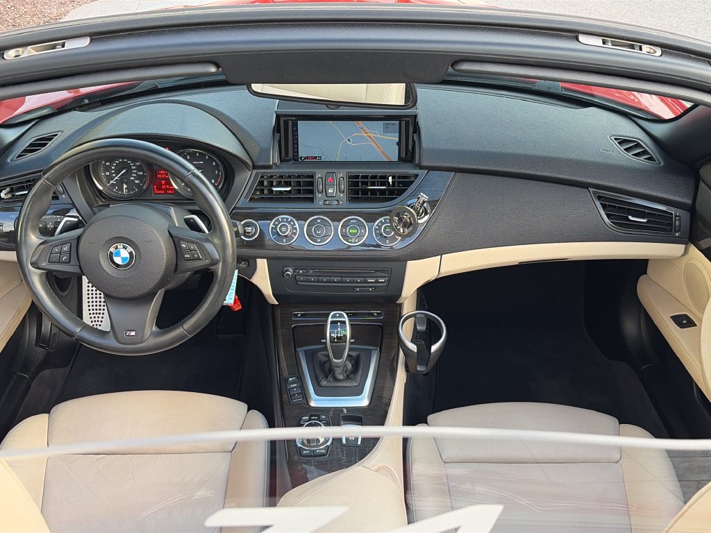 Used 2014 BMW Z4 sDrive35i RWD image 24