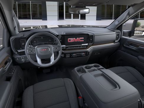 New 2026 GMC Sierra 2500 SLE w/ SLE Value Package; AWD/4WD image 15