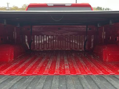 Used 2024 Chevrolet Silverado 1500 LT AWD/4WD image 22
