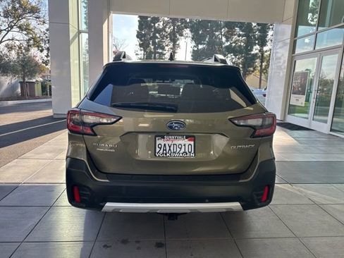 Used 2022 Subaru Outback Limited w/ Popular Package #2 image 4