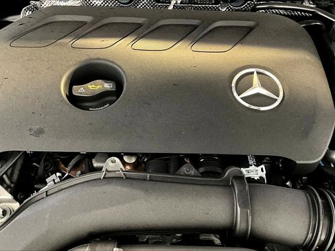 New 2026 Mercedes-Benz GLB 250 4MATIC image 15