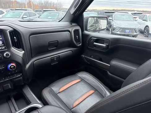 Certified 2019 GMC Sierra 1500 AT4 w/ AT4 Premium Package image 27