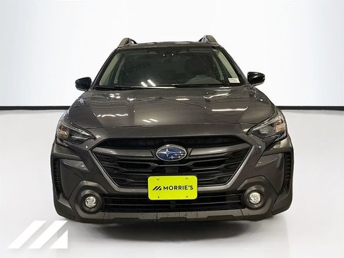 Used 2024 Subaru Outback Premium AWD/4WD image 2