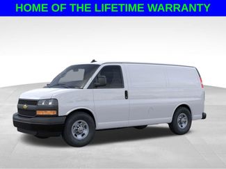 New 2025 Chevrolet Express 2500 w/ Driver Convenience Package video 2