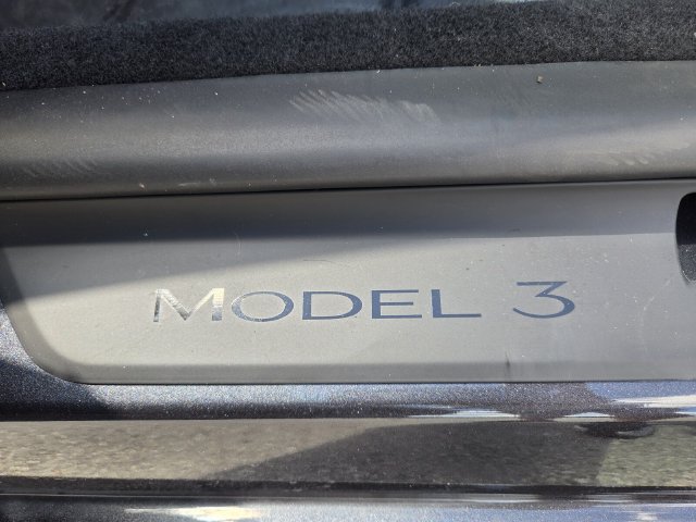 Used 2025 Tesla Model 3 Long Range RWD image 13