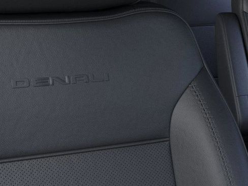 New 2026 GMC Yukon XL Denali image 21