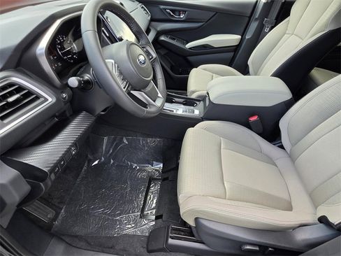 Certified 2025 Subaru Ascent Premium image 8