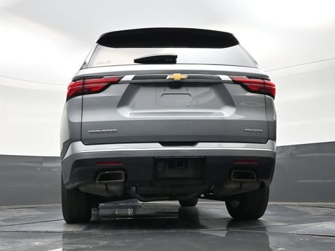 Used 2023 Chevrolet Traverse Premier FWD image 23