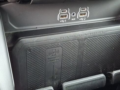 Used 2025 RAM 1500 Big Horn AWD/4WD image 26