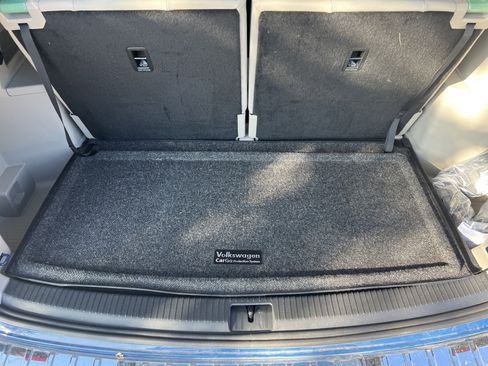 Certified 2025 Volkswagen Atlas SE image 31