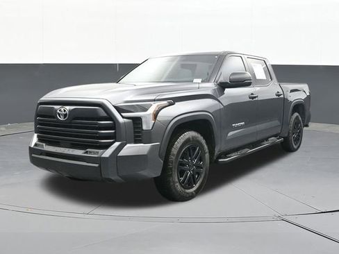 Used 2024 Toyota Tundra SR5 RWD image 6
