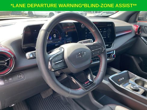 Used 2026 Chevrolet Equinox RS FWD image 15