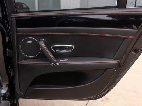 Used 2018 Bentley Flying Spur S V8 AWD/4WD image 49