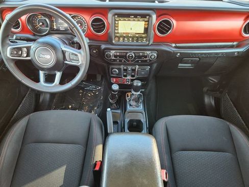 Used 2023 Jeep Wrangler Unlimited Rubicon AWD/4WD image 29