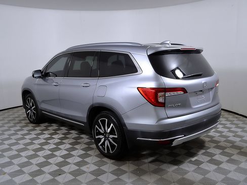 Used 2022 Honda Pilot Touring image 9