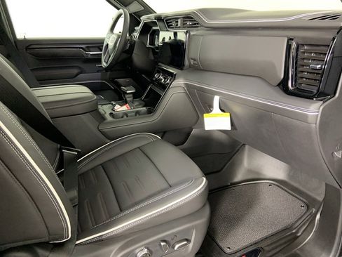 Used 2026 GMC Sierra 1500 AT4X image 17