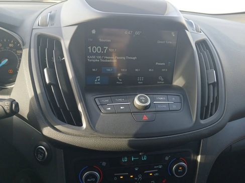 Used 2019 Ford Escape SE image 26