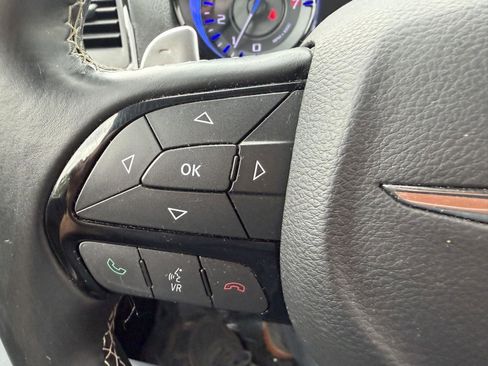 Used 2016 Chrysler 300 S AWD/4WD image 14
