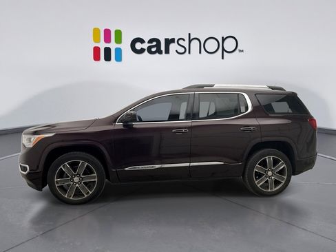 Used 2017 GMC Acadia Denali w/ Technology Package image 2