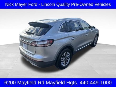 Used 2023 Lincoln Nautilus AWD w/ Premium Package image 7
