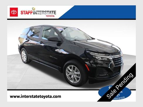 Used 2023 Chevrolet Equinox LS w/ LS Convenience Package AWD/4WD image 1