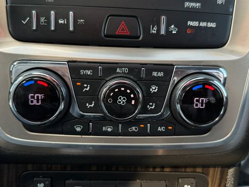 Used 2015 GMC Acadia Denali AWD/4WD image 30