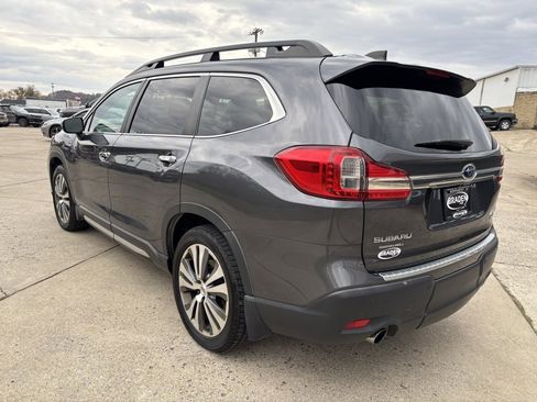 Used 2019 Subaru Ascent Touring w/ Popular Package #2 image 5