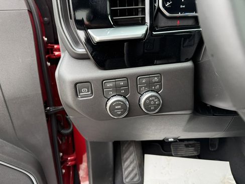 New 2026 GMC Sierra 1500 SLT w/ SLT Premium Plus Package image 17