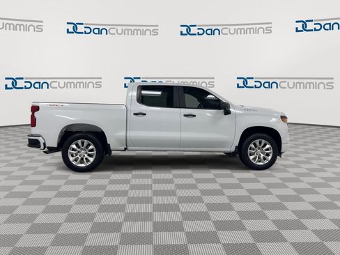 Used 2023 Chevrolet Silverado 1500 Custom AWD/4WD image 9