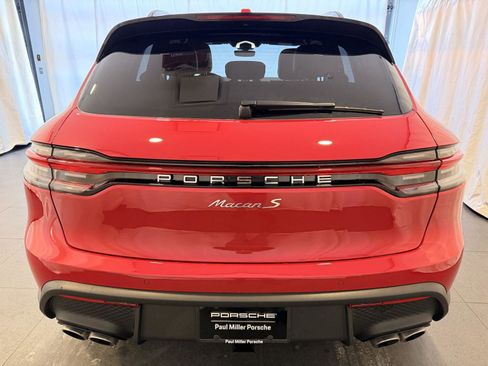 New 2026 Porsche Macan S image 8