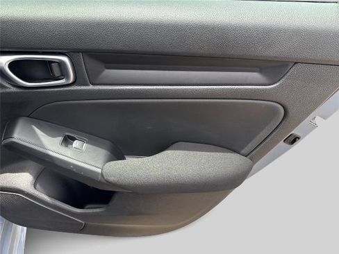 Used 2023 Honda Civic Sport image 23