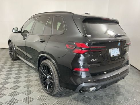 New 2026 BMW X5 sDrive40i w/ M Sport Package image 7