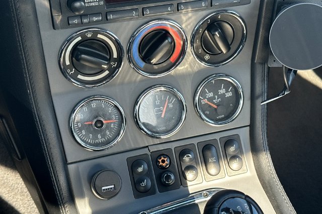 Used 2000 BMW M Roadster RWD image 19