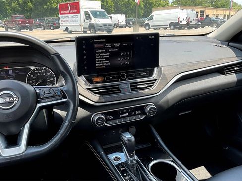 Used 2023 Nissan Altima 2.5 SL image 6