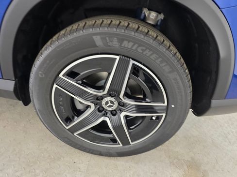 New 2026 Mercedes-Benz GLC 300 image 12