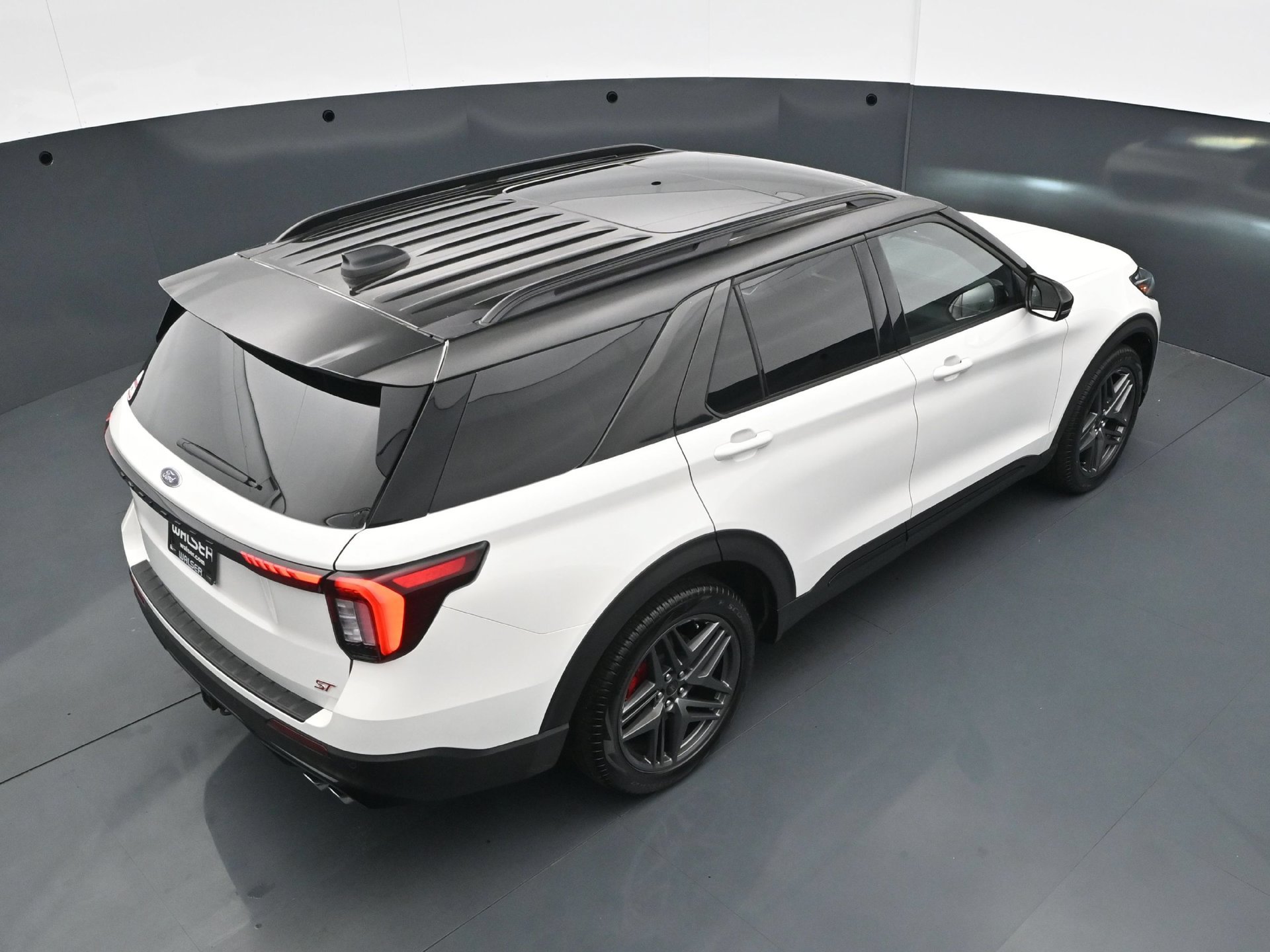 Used 2025 Ford Explorer ST w/ Sun And Sound Package AWD/4WD image 40