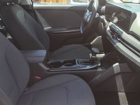 Certified 2025 Kia K4 FWD image 18