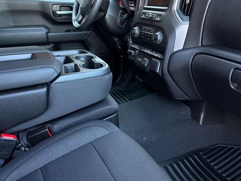 New 2026 Chevrolet Silverado 2500 Custom w/ Custom Value Package AWD/4WD image 15