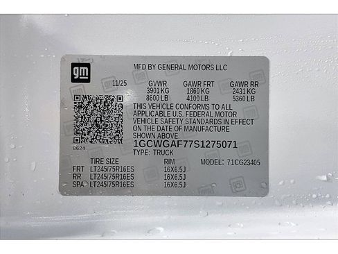 New 2025 Chevrolet Express 2500 image 13