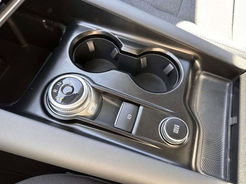 Used 2025 Ford Explorer Active image 28