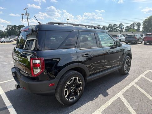 Certified 2023 Ford Bronco Sport Outer Banks w/ Tech Package AWD/4WD image 5