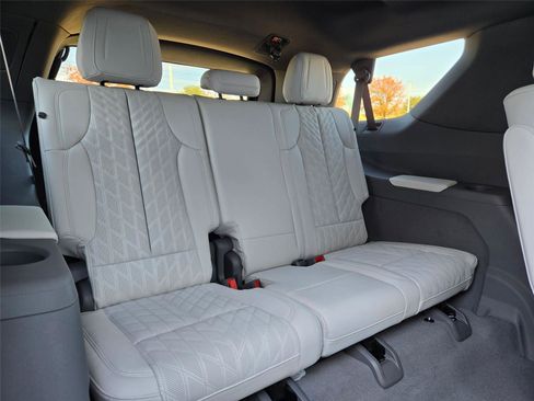 New 2026 Cadillac Escalade IQL Luxury image 31