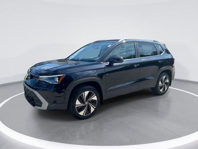 New 2025 Volkswagen Taos SE