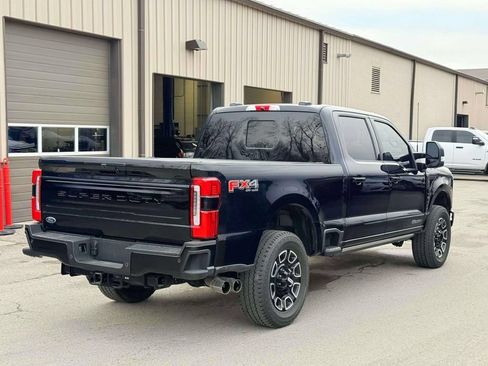 Used 2025 Ford F250 Platinum AWD/4WD image 9