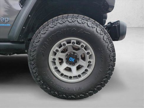 Used 2024 Jeep Wrangler Unlimited Rubicon 4xe AWD/4WD image 21