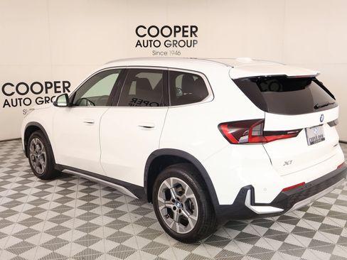 Used 2025 BMW X1 xDrive28i AWD/4WD image 23